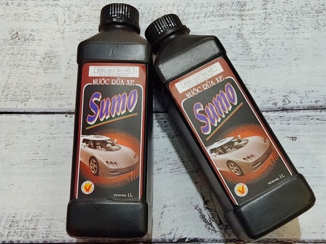 Đánh giá công dụng vượt trội của nước rửa xe Sumo